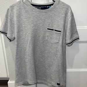 Men’s small shirt
